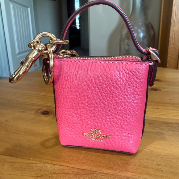 Coach Fuschia Pink Mini Val Duffle Key Fob Miniature Handbag Unused - Picture 2 of 8